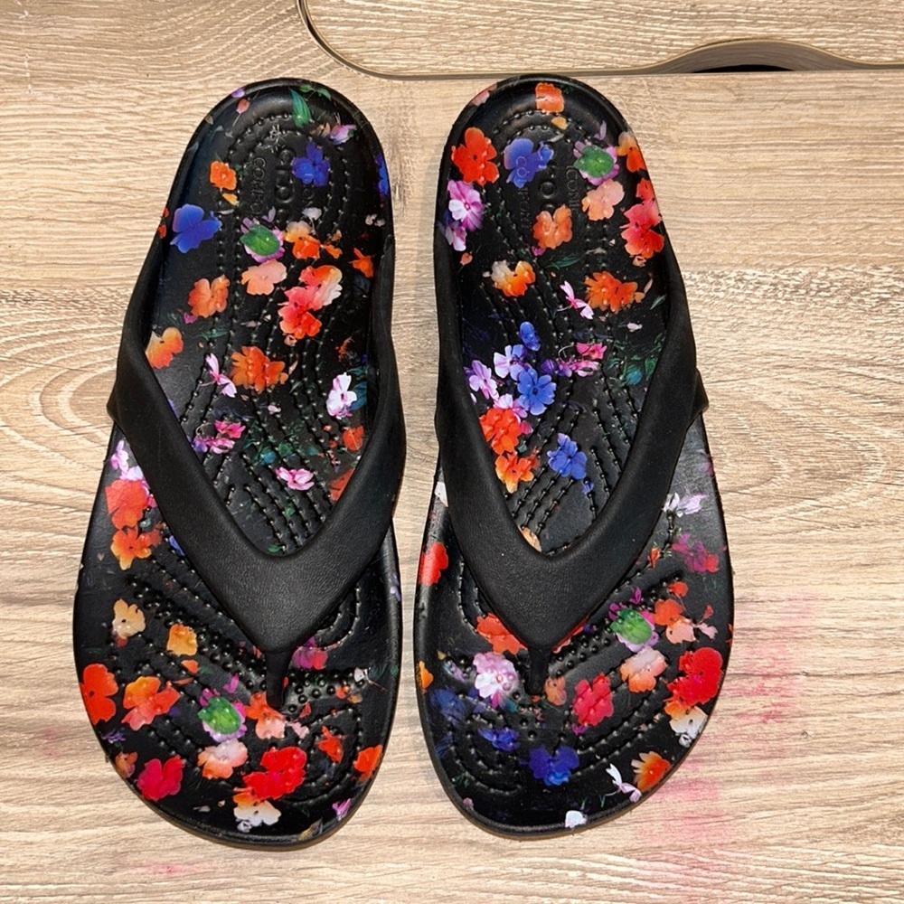 Crocs Sandals, Girl’s Size 4